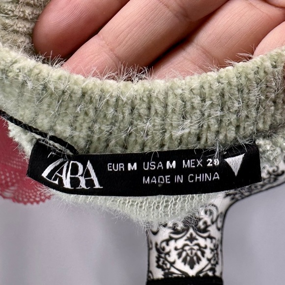 Zara Puff Sleeve embroidered Mint Green Sweater Medium - Picture 10 of 12